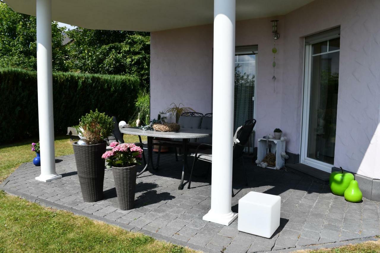 Ferienwohnung Bellerbergblick Ettringen (Rhineland-Palatinate) Exterior photo